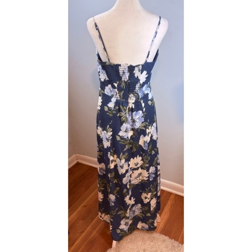 Abercrombie & Fitch Floral Maxi Dress Size M Smocked Back Spaghetti Strap Navy - Picture 5 of 9